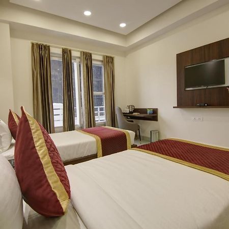 נוידה Hotel La Mirage מראה חיצוני תמונה